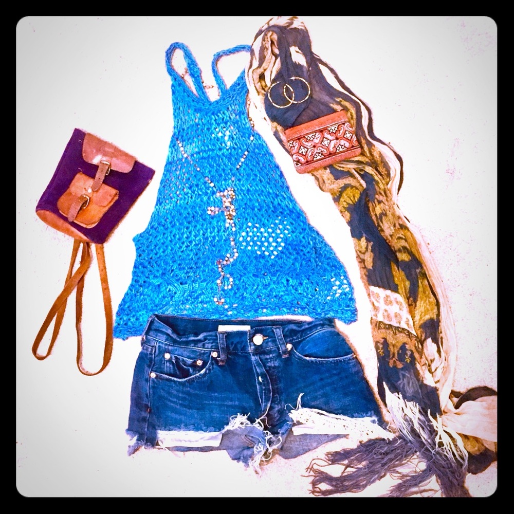 Urban Outfitters Crochet Festival Top Medium NWOT - Picture 5 of 6